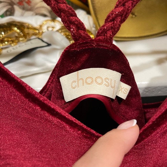 Choosy two piece velvet maroon crop top set - Picture 2 of 5